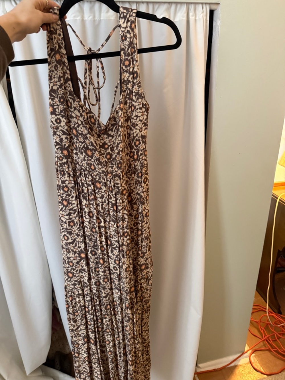 Sadie & Sage Brown Floral Tie-Back Maxi Dress